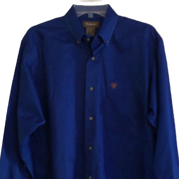 Ariat Solid Twill Classic Fit Button Down Shirt Mens Sz M Ultramarine Blue New - Picture 5 of 16